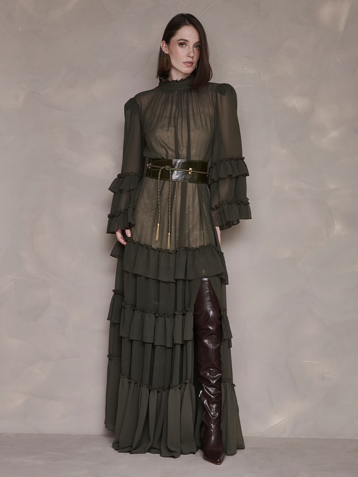 VESTIDO MONARCA