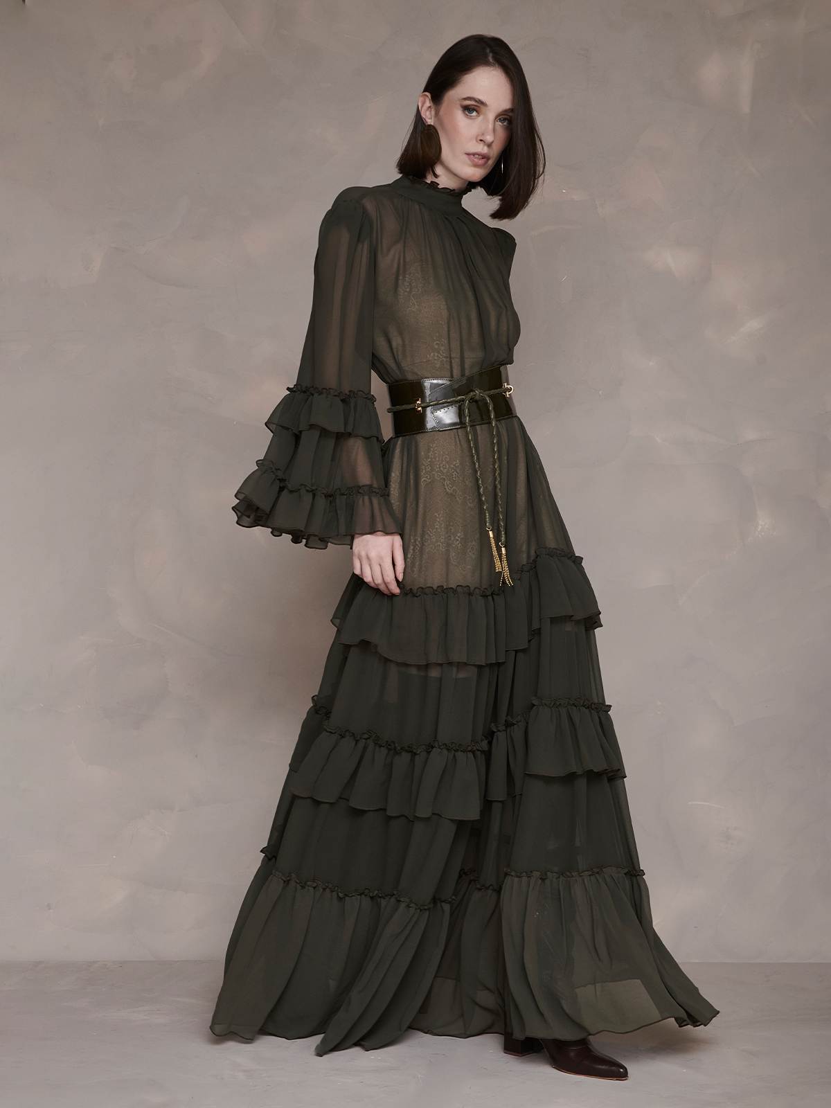 VESTIDO MONARCA