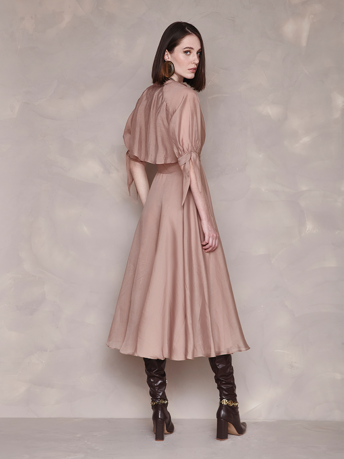 VESTIDO MINIMALISTA